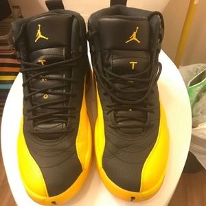 Jordan 12 University Black